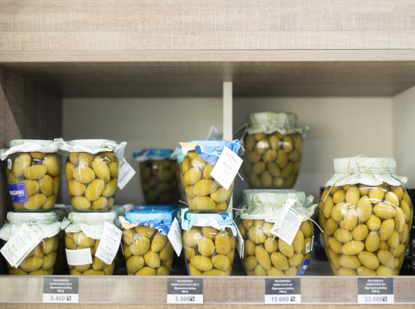 Vino & Vino-ի 1000-ից ավելի անունով պորտֆոլիոն եւ հատուկ առաջարկները