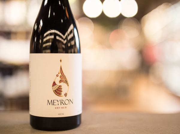 Գինուն սիրահարեցնողը, «Մեյրոնի» գինիներն ու Ռինդի այգիները 