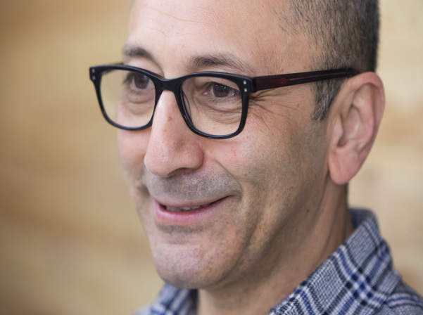 «Քիմք»՝ պոեզիայի «համով» եւ կանադացի բնիկների բաղադրատոմսով ծխեցված իշխանը