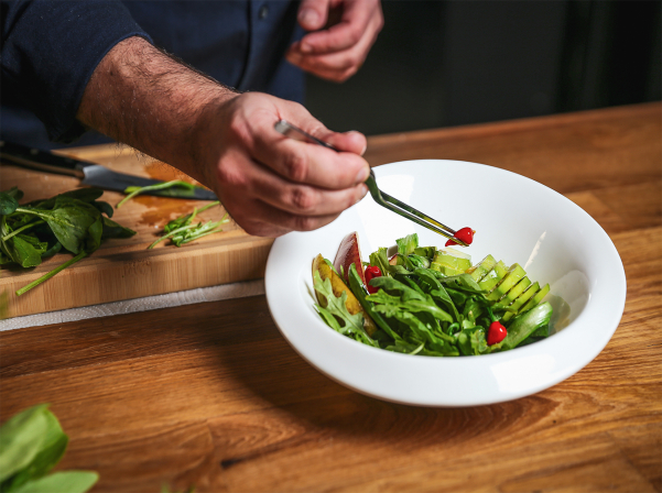 Շեֆ Արբիի սիրողական դասերը եւ տնային տնտեսուհիների «չելենջը» 