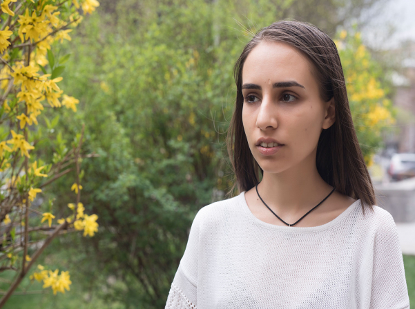 Արցախի նռան տտիպ հյութը, հնեցված օղին եւ ընտանեկան գործարանը