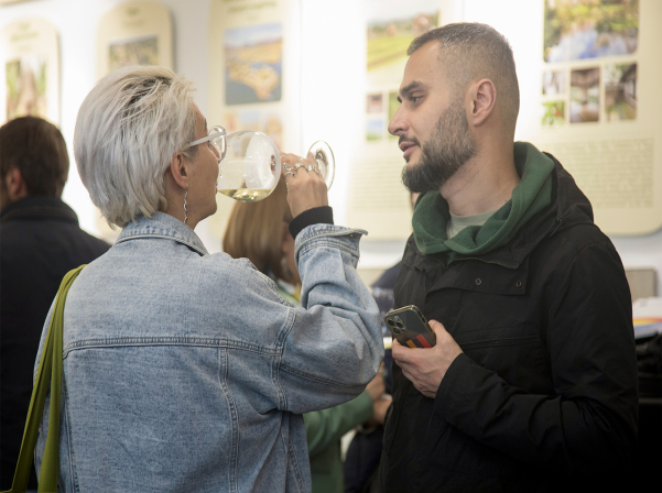 Armenian wine, cuisine and traditions heralded in a new magazine “Origins”