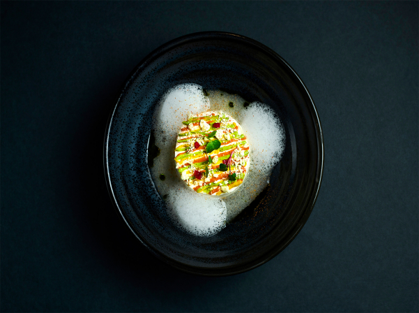 Բարձր խոհանոցով Renommée ռեստորանը նոր սեթ եւ А la carte ձեւաչափով մենյու ունի