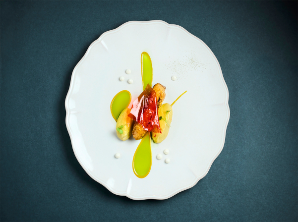 Բարձր խոհանոցով Renommée ռեստորանը նոր սեթ եւ А la carte ձեւաչափով մենյու ունի