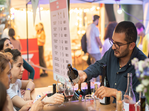 Արցախյան խնդողնին եւ հողի արժեւորումը «Երեւանի գինու օրերին»