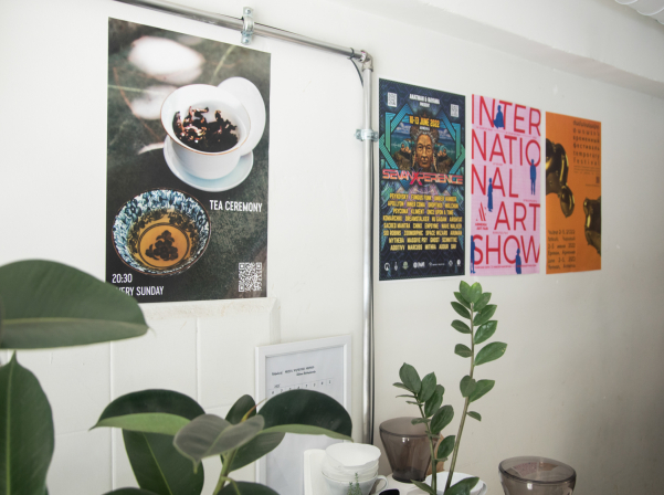 «Ոչ լույս ոչ մութ» սրճարան/ավտոտնակն ու ոչ սովորական սուրճերը