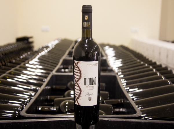 Թեւան Պողոսյանի գինիները՝ 100 հատ «Ադրինե»-ից մինչեւ 5 000 «Մունք» 