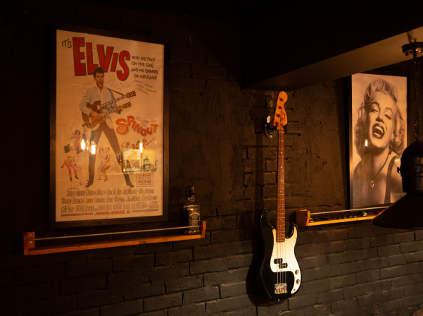 EVN Diner․«Թաքնված» բուրգեր բարն ու կեսգիշերին պատվիրված բուրգերները