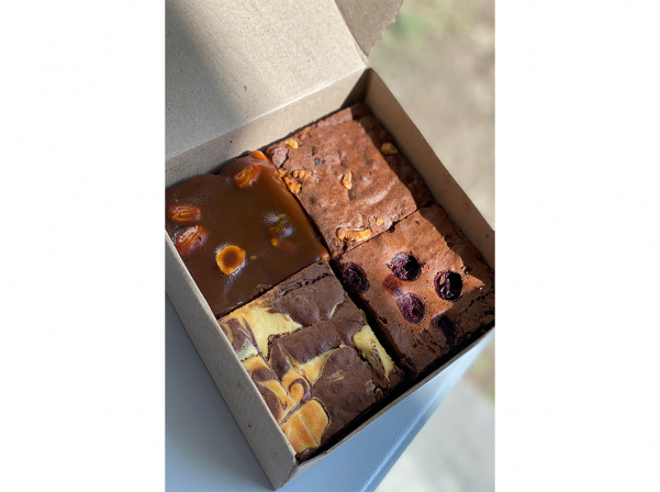 La madeleine patiserie. Հրուշակագործ ընկերուհիներն ու գունեղ «Մադլենները»