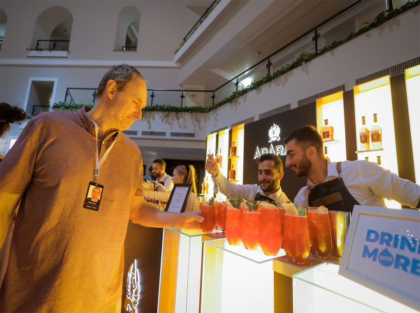 «Ոսկե ծիրան»-ի շրջանակում կայացել է «ARARAT Ջերմ հանդիպումների երեկոն» 