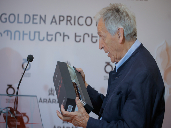 «Ոսկե ծիրան»-ի շրջանակում կայացել է «ARARAT Ջերմ հանդիպումների երեկոն» 