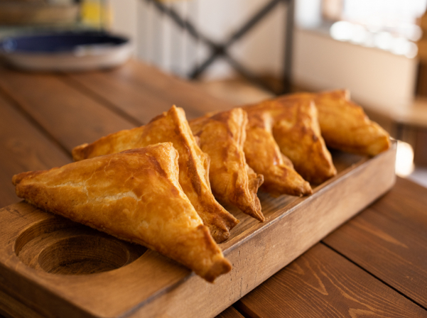 «Ուրիշ ճաշատուն». ժենգյալով հացից մինչեւ տնական լանչեր