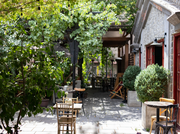 Rosemary․Գինով, ֆյուժն խոհանոցով, անաղմուկ ռեստորանը