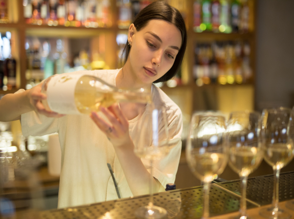 «Մեյրոն»-ը ներկայանում է նոր՝ վարդագույն գինիներով