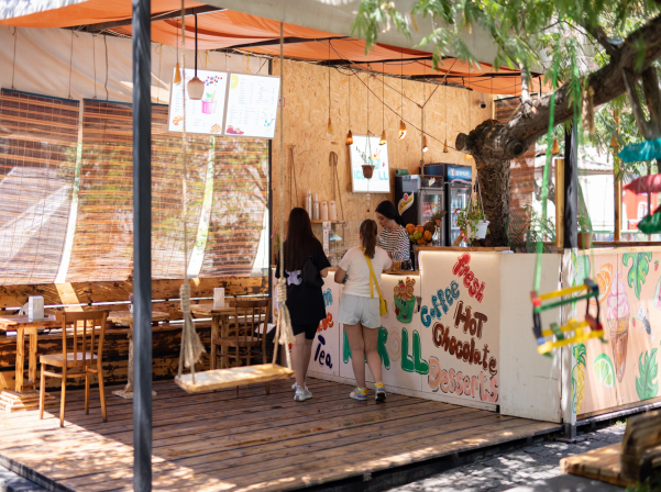 Lilit’s Ice Roll. Թայլանդական պաղպաղակների երեւանյան փոքրիկ սրճարանը