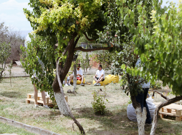 STORK Nest Winery-ն նշեց իր 1-ամյակը Վարդավառով 