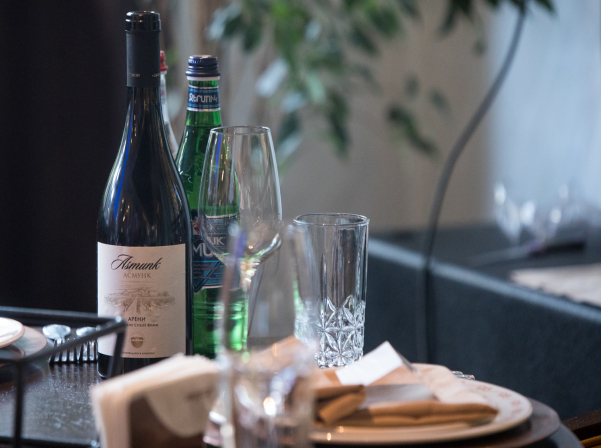 Կանադական ընդեղենն ու ծովամթերքը՝ հայկական համով եւ մատուցմամբ