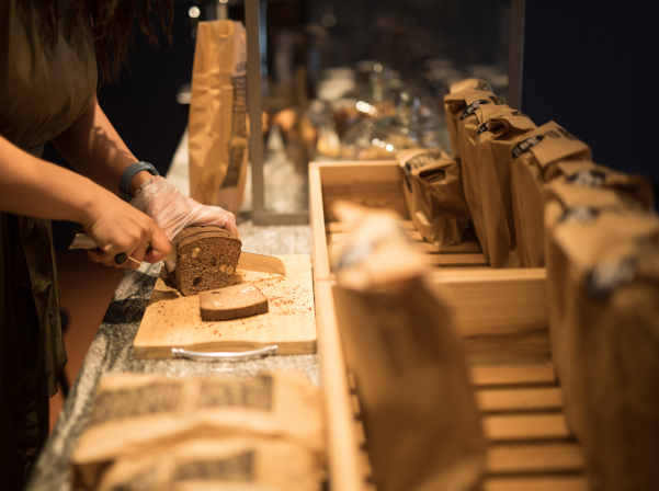 Muhu հաց. Փիրուզայի հիմնած Էստոնիայի «դեսպանությունը» Երեւանում