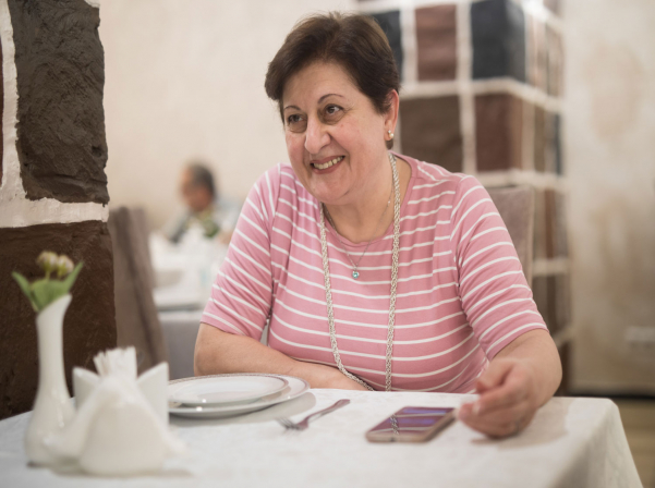 Yasmine restaurant. Տիկին Հասմիկի բաղադրատոմսերն ու 4 սեղանով սկսած գործը