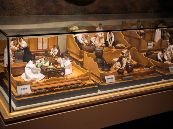 Famous soju from K-dramas and Korean drinking culture