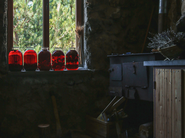 «Բժշկի տուն»/Little Farm՝ ամառ-ձմեռ «չճանաչող» բիստապուրն ու հյուրերին գրավող այգին