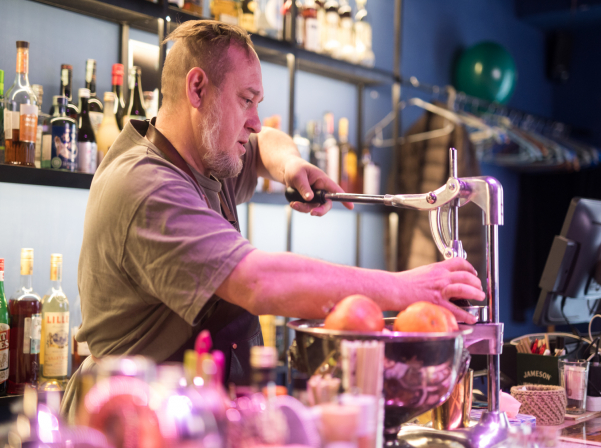 Ընդմիշտ բարմեն Լանկինը եւ Երեւանում նրա բացած ODD-ին