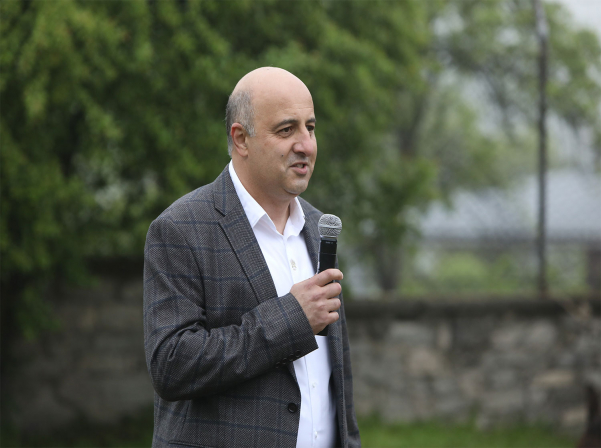 ԵԿԳ Բերդի մասնաճյուղը նշեց 20-ամյակը «Ցանկապատ» ներկայացմամբ