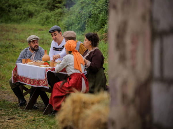 ԵԿԳ Բերդի մասնաճյուղը նշեց 20-ամյակը «Ցանկապատ» ներկայացմամբ