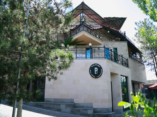 Park Bridge` առաջին dinner show ռեստորանը Երեւանում 