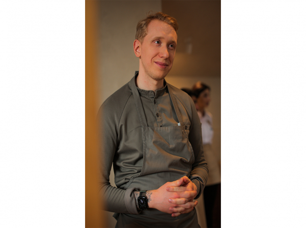 «Երկրի աղի» առաջին ակտը՝ Իվան Գլուշկովից եւ ARARAT-ից