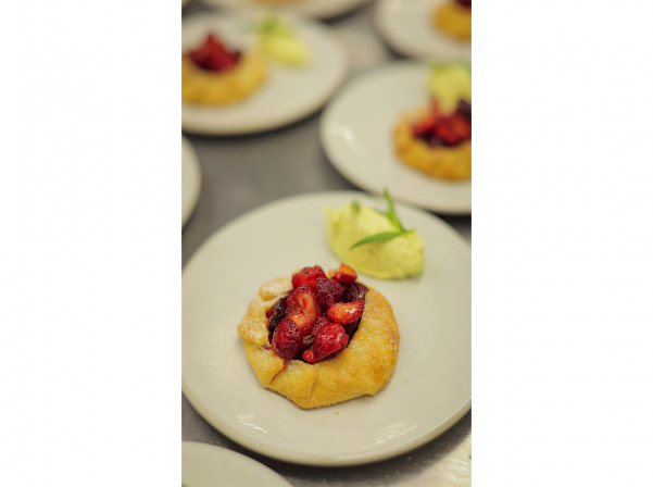 «Երկրի աղի» առաջին ակտը՝ Իվան Գլուշկովից եւ ARARAT-ից