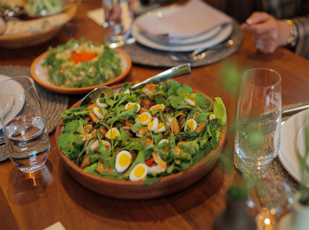 «Երկրի աղի» առաջին ակտը՝ Իվան Գլուշկովից եւ ARARAT-ից