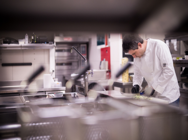 «Սանտաֆե»-ի նոր գործադիր շեֆ Լուկա Կարլեոն սկսել է «հեղափոխություն»՝ իտալական ձեւով