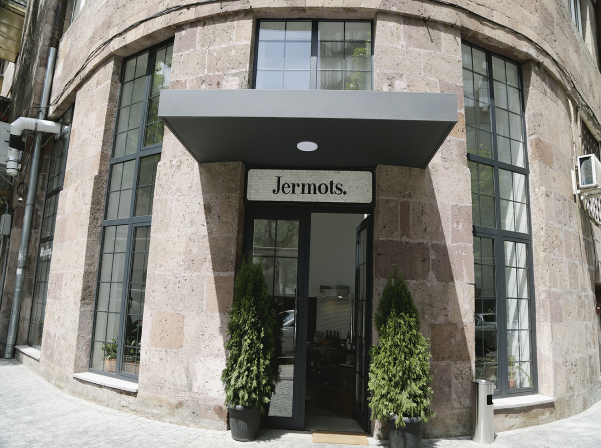 «Ջերմոց»՝ որակյալ սուրճ եւ super friendly միջավայր