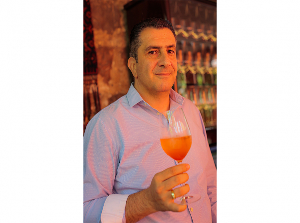 ARARAT Honey: The “romance” of brandy and honey