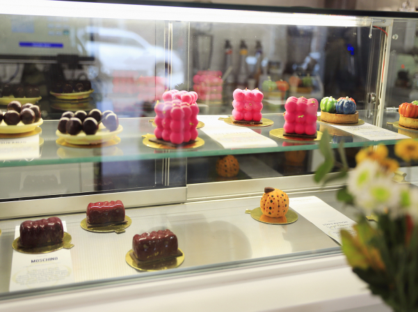 Christian.evn. նորաձեւության մասին դեսերտներով պատմող սրճարանը