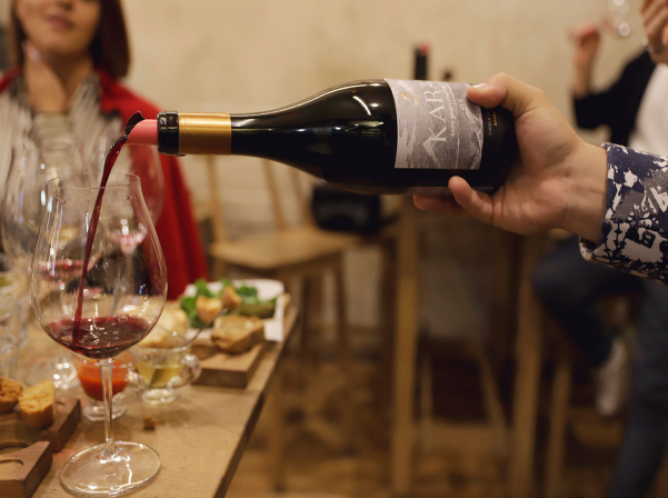 Հիմնական համերը, «Կարասի» գինին եւ ընտրության ազատությունը