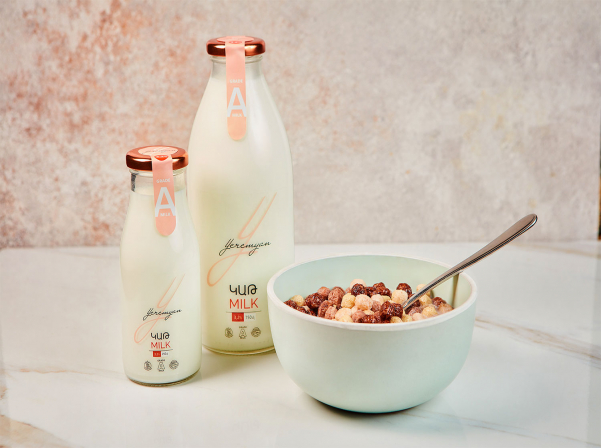 «Երեմյան Փրոդաքթսի» բարձրակարգ կաթն արդեն հասանելի է 250 մլ փոքրիկ շշով