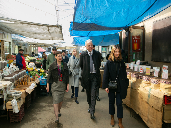 TUMO will renovate the Gyumri market and establish an international culinary school