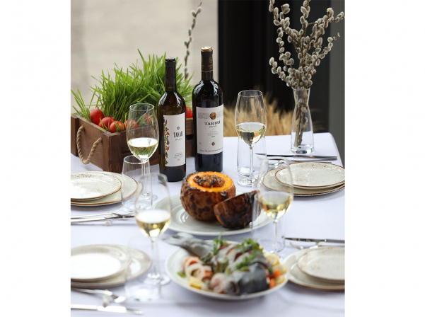 Սուրբ Զատիկը «Արմենիա Վայն» գինիների եւ ավանդական ուտեստների բույրով    