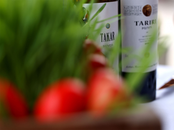 Սուրբ Զատիկը «Արմենիա Վայն» գինիների եւ ավանդական ուտեստների բույրով    