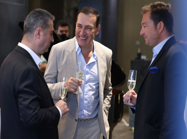 V&M: Диалог об ароматах Армении