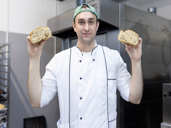 Ոչ միայն խմորեղեն. Papaya-ն հաց է թխում