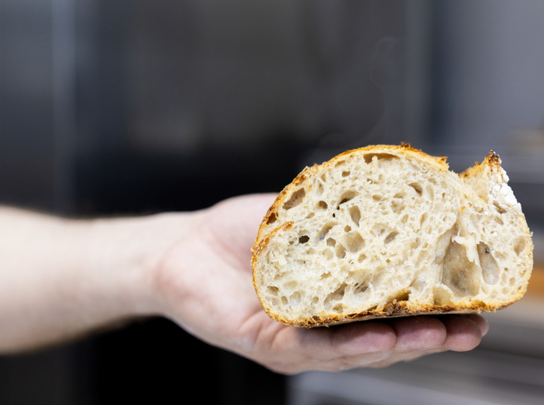 Ոչ միայն խմորեղեն. Papaya-ն հաց է թխում