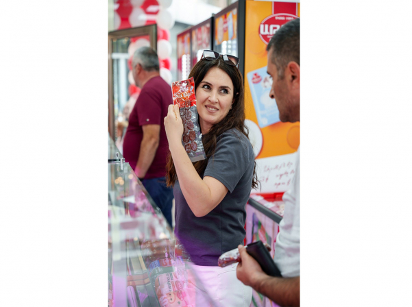 «Աթենք» մսամթերքի ֆիրմային խանութներ․ որակի, թարմության և վստահության խորհրդանիշ