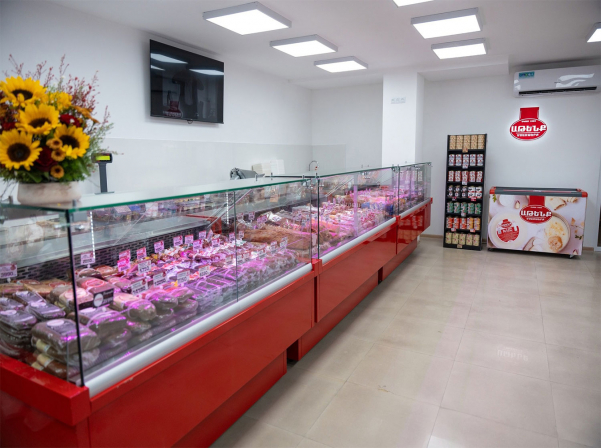 «Աթենք» մսամթերքի ֆիրմային խանութներ․ որակի, թարմության և վստահության խորհրդանիշ