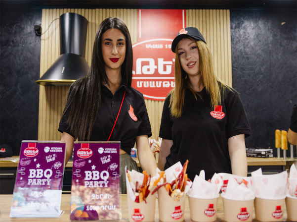 «Աթենք»-ը գինու փառատոնի համի եւ ժպիտների կենտրոնն էր