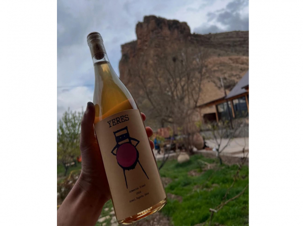  Էրիկի «երրորդ ճանապարհն» ու «Երես գինիների» պատմությունը 