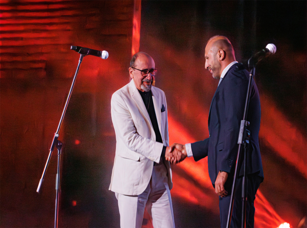 ARARAT-ը հարգանքի տուրք է մատուցել Հենրիկ Մալյանին եւ Աղասի Այվազյանին 