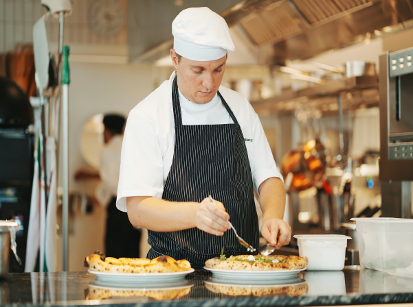 Luca. Հանրապետության փողոց «լույս բերած» ռեստորանը